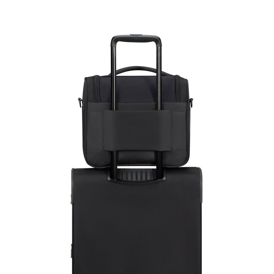 American Tourister SummerRide Large Toiletry Bag in the color Black. image number 7